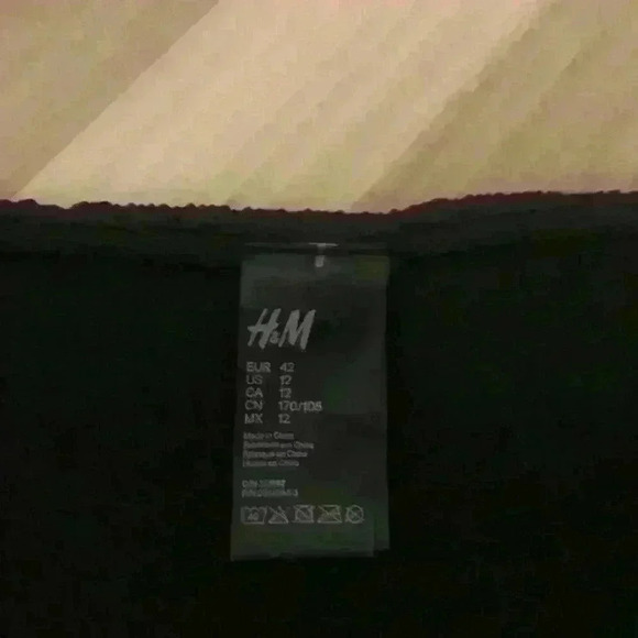 H&M black scallop print bikini bottom size 12 - Picture 3 of 4